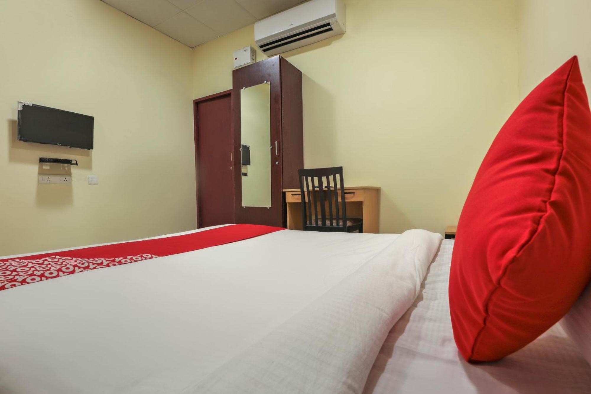 Hotel O Om Sakthi Hotel بونديتْشيري المظهر الخارجي الصورة