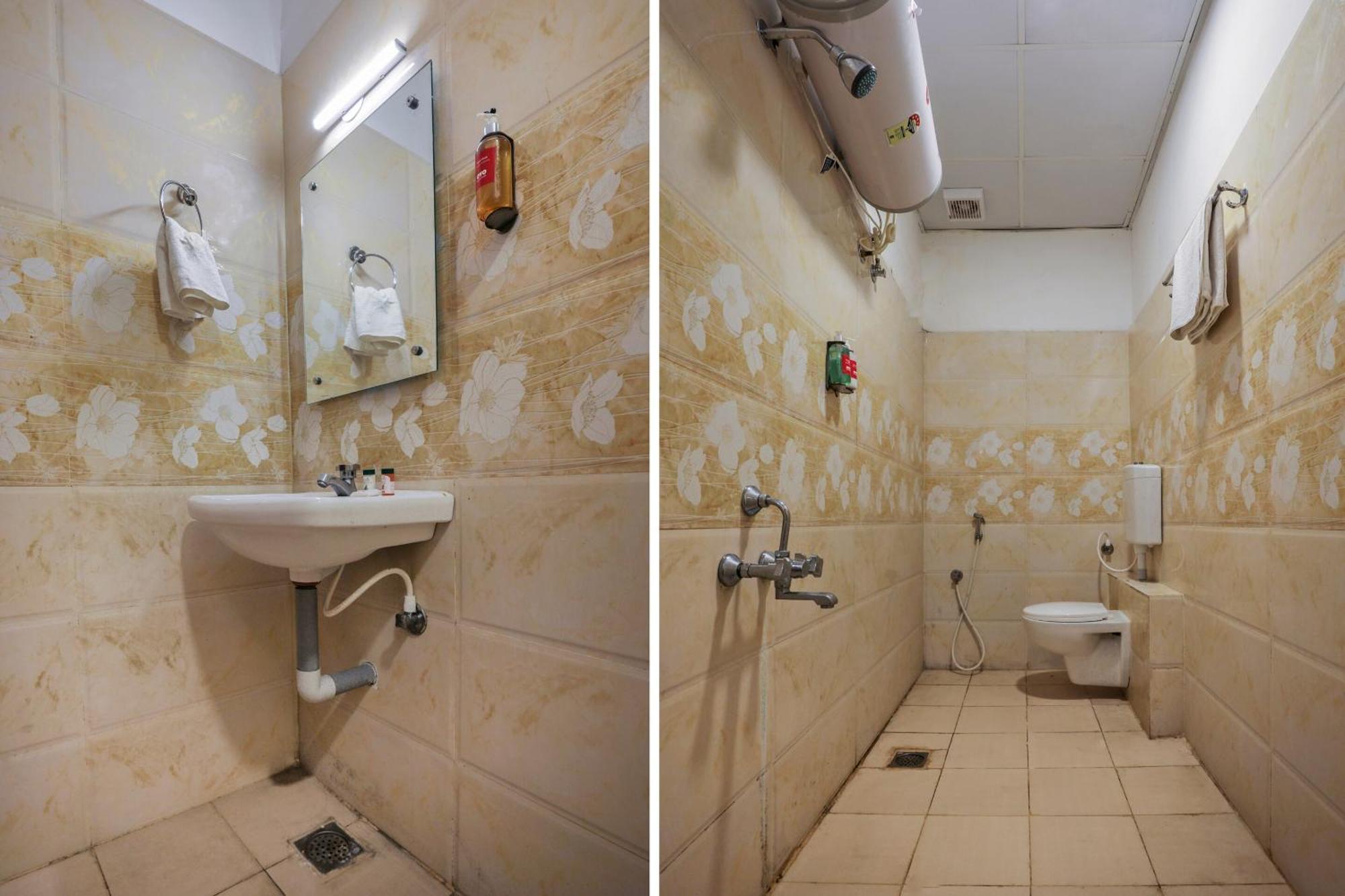 Hotel O Om Sakthi Hotel بونديتْشيري المظهر الخارجي الصورة